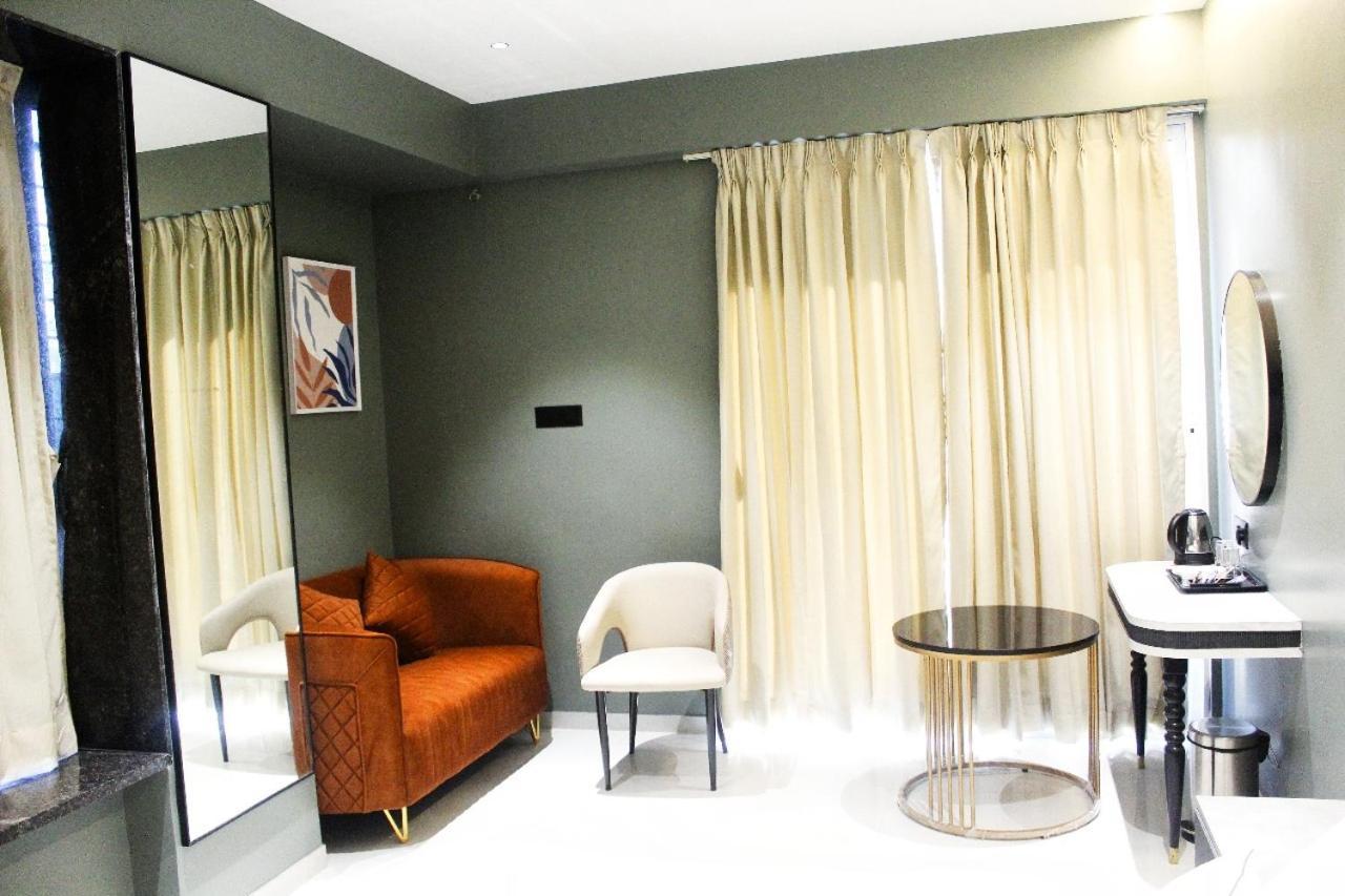 Comfort Hotel *